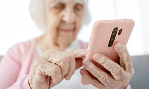 Ældre er mere digitale end nogensinde før